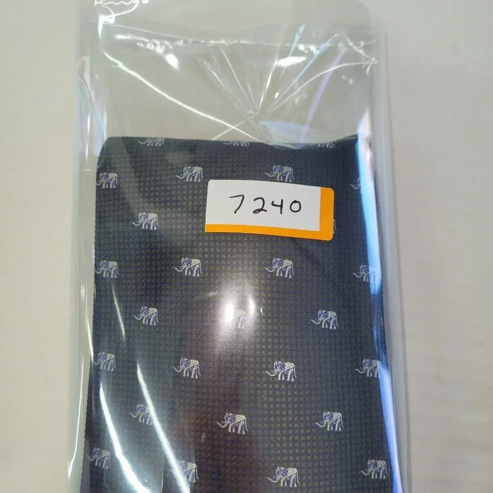 Viva Silk Tie Mens Necktie Silk Handmade All‎ Over Elephant Print On Grey